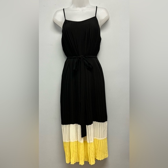 NWT MM Couture by Miss Me Pleated Chiffon Overlay Midi Dress Size Medium - Picture 1 of 11